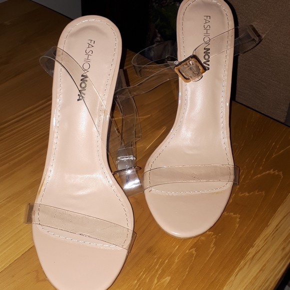 Clear Heels - Picture 2 of 4